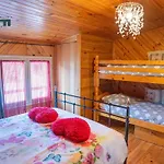 Détente Et Nature Avec Spa, Sauna Et Piscine Hébergement de vacances Mas-Saintes-Puelles