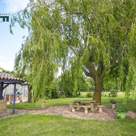 Détente Et Nature Avec Spa, Sauna Et Piscine